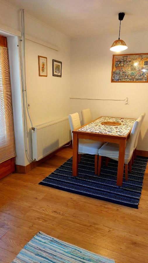 Mandula Apartman Szeged Buitenkant foto